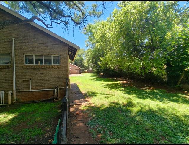 3.80HA FARM FOR SALE IN BOSCHFONTEIN AH